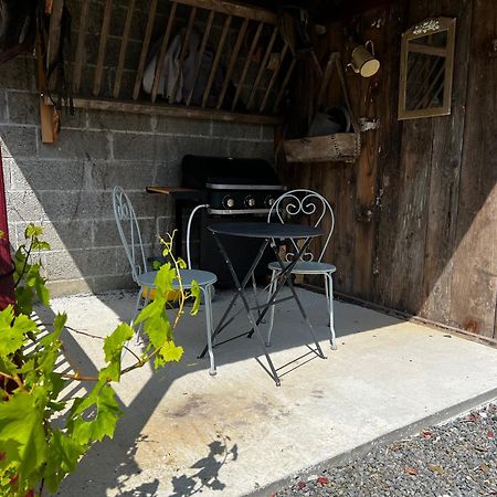 Domaine De La Ville Cherel, Maison En Pierre Pontorson Extérieur photo