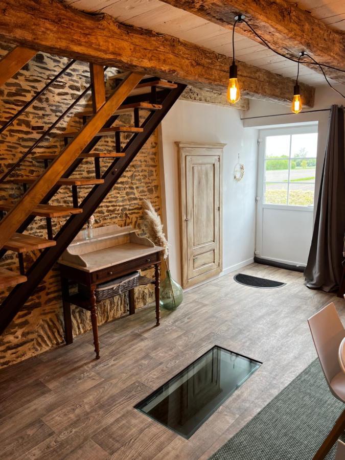 Domaine De La Ville Cherel, Maison En Pierre Pontorson Extérieur photo